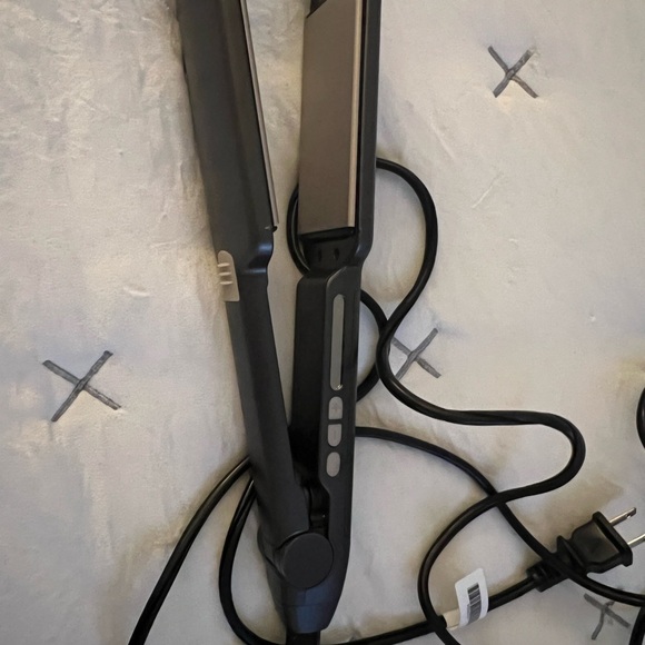 Infinitypro Flat Iron 2” - Picture 3 of 8